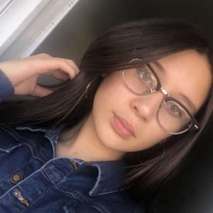 Meet your Posher, Charlyn